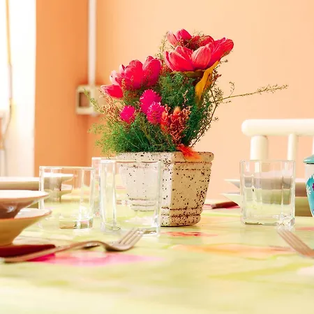 Casa Mile Apartment *